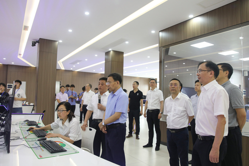 参观调度集中实训室 (2)