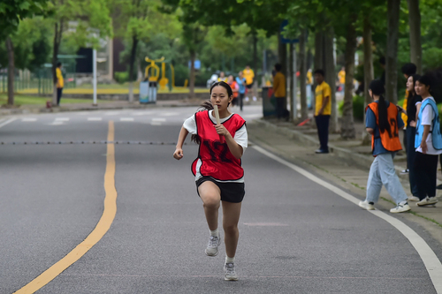 接力跑 (2)