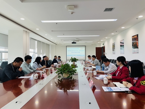 与合肥市轨道交通集团有限公司进行座谈交流