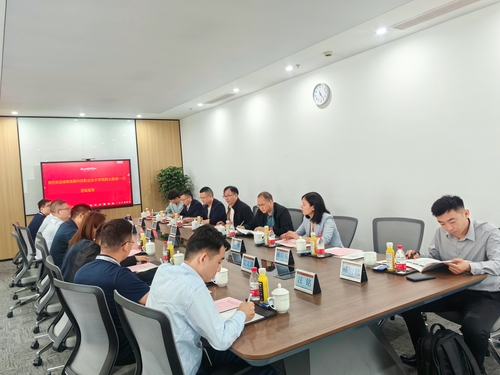 与阳光智维科技股份有限公司进行座谈交流