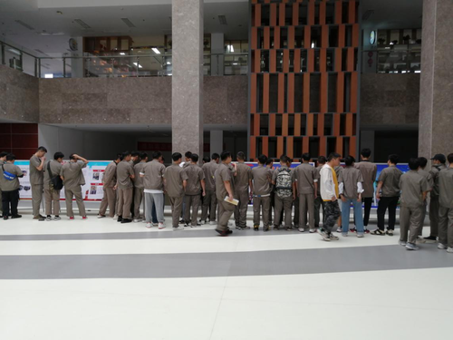 图片1 图片1